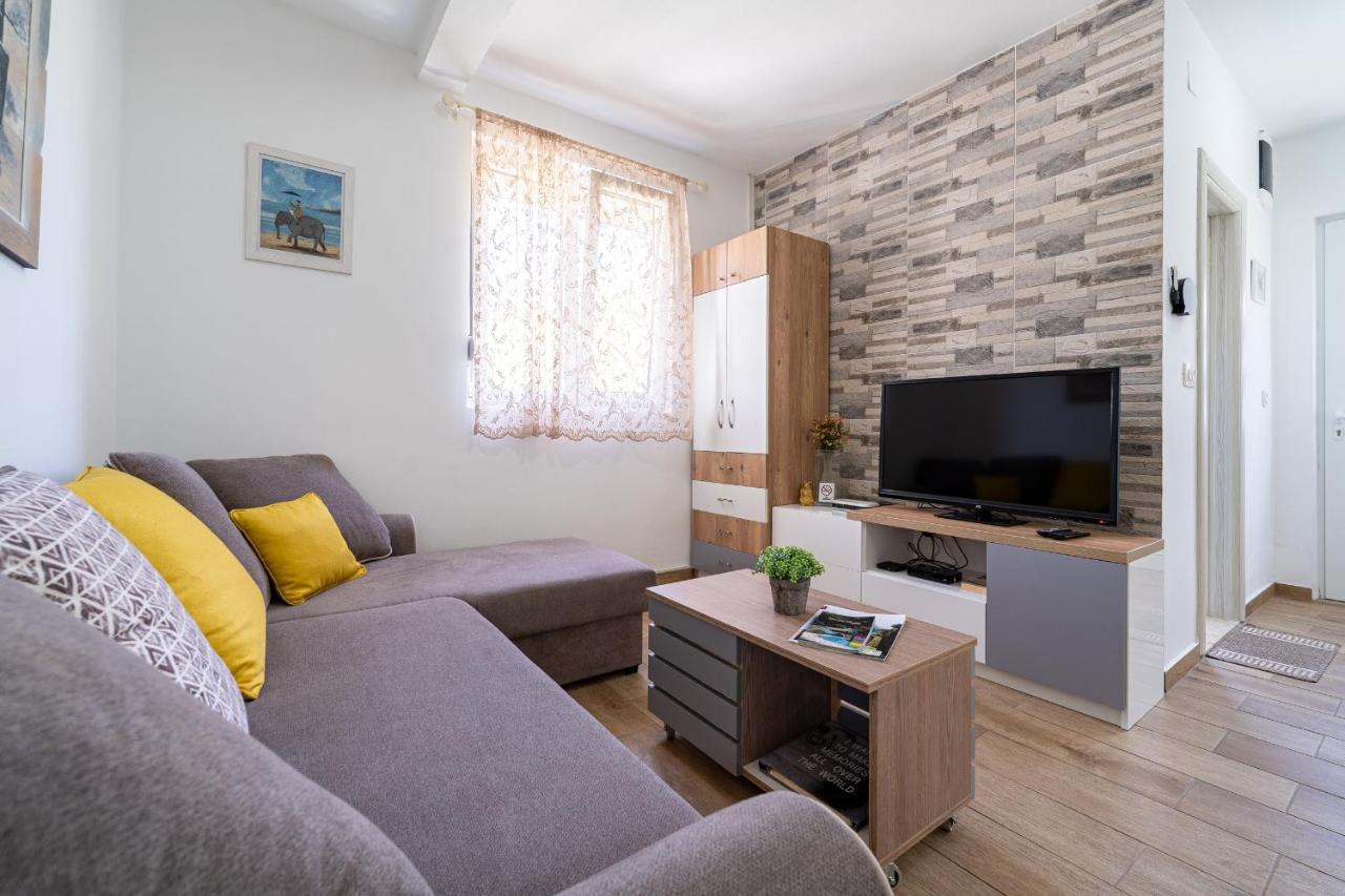 Apartments Gruda Cetinje Eksteriør bilde